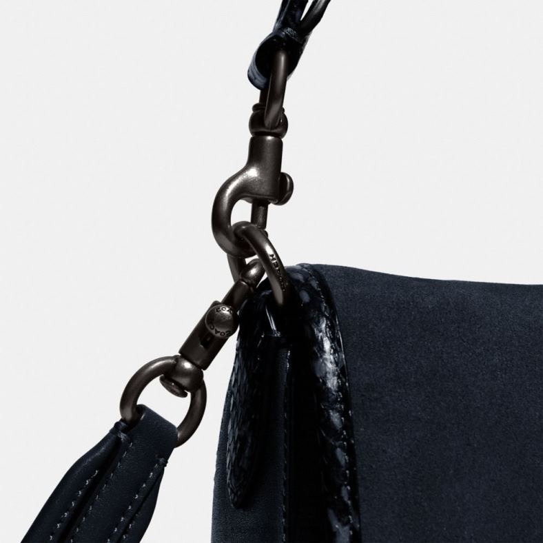 Coach naiset pehmeä tabby-olkalaukku käärmeennahkaisilla yksityiskohdilla v5/midnight laivasto VF6B6121